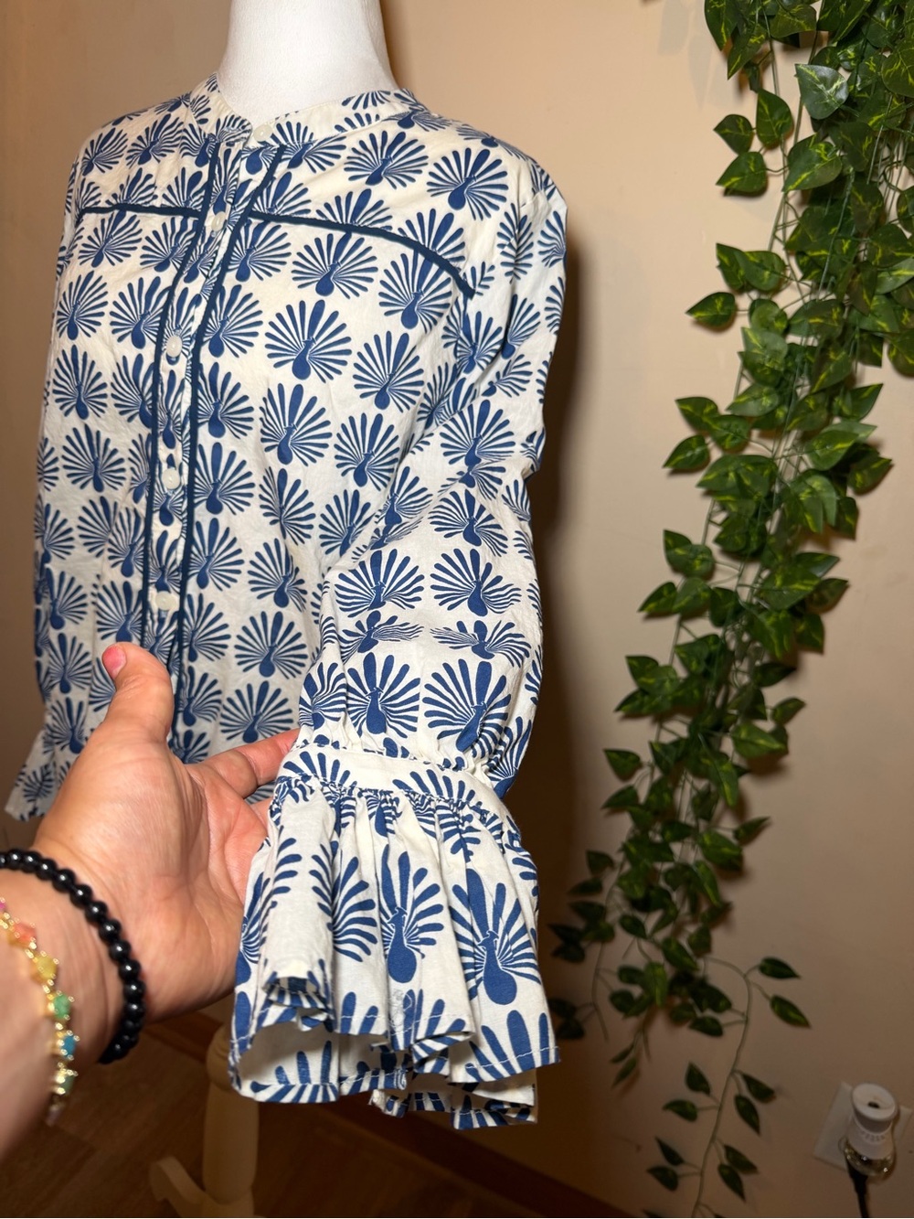 Blue and White Printed Long-Sleeve Split-Neck Blouse - Picture 5 of 12